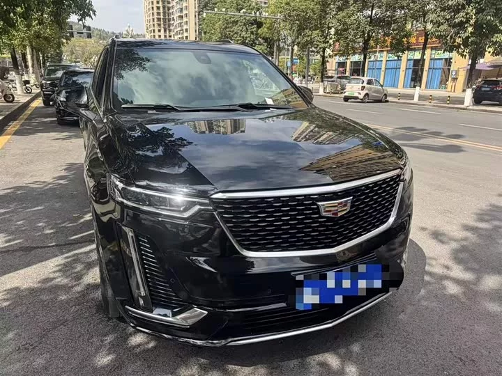 Cadillac XT6