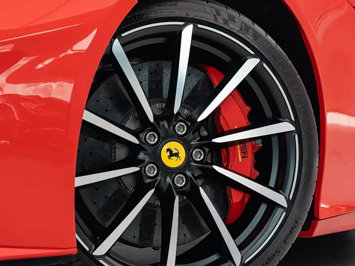 ferrari F12berlinetta