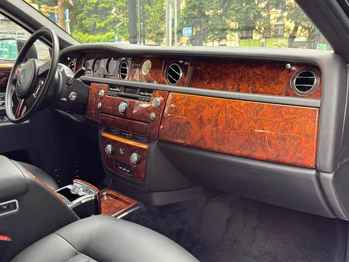 Rolls Royce phantom