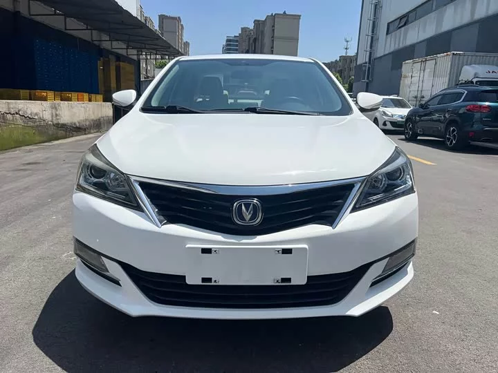 Changan Yuexiang V7