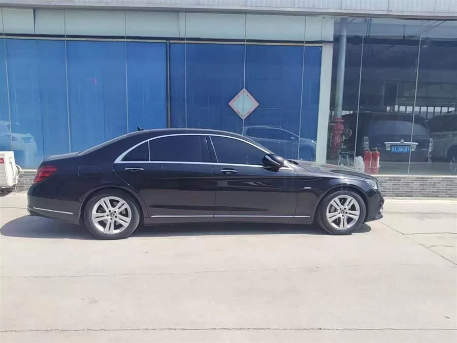 Mercedes Benz S class