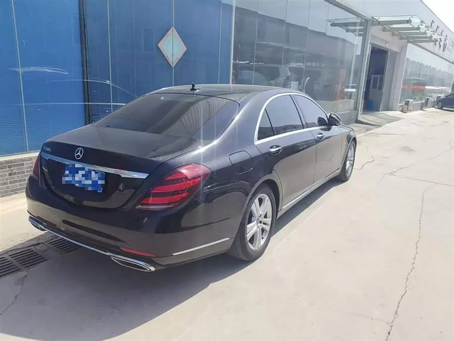 Mercedes Benz S class