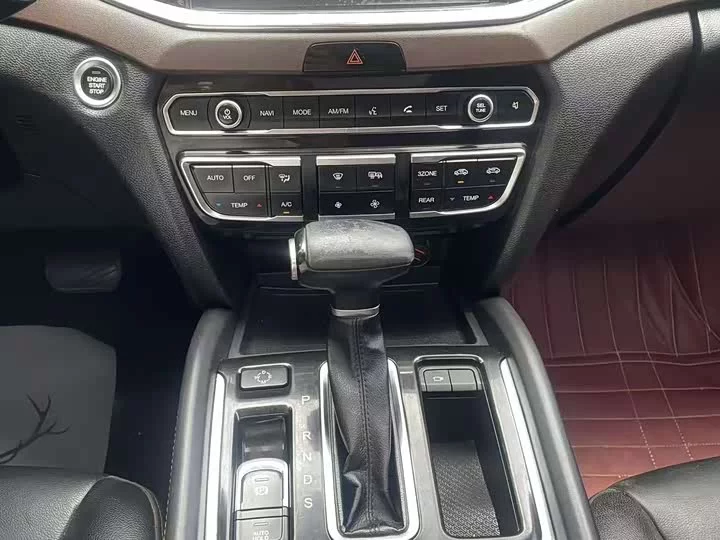 GAC Trumpchi GS8
