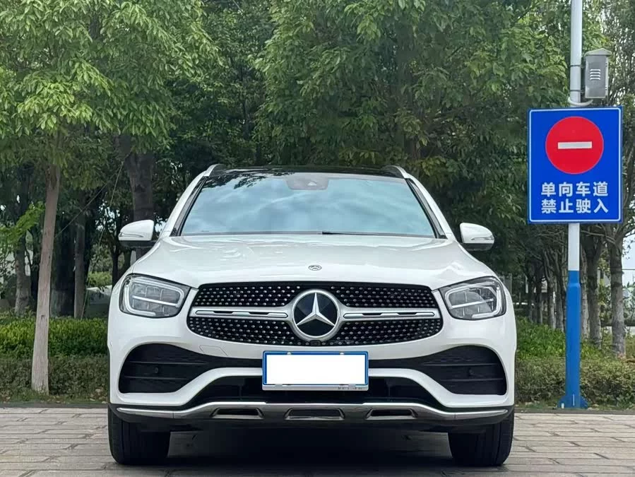 Mercedes Benz GLC