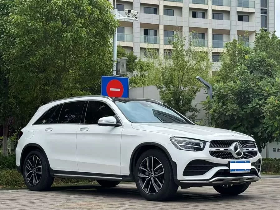 Mercedes Benz GLC