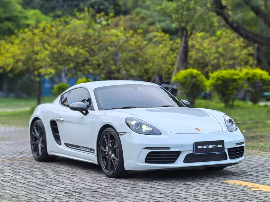 Porsche 718
