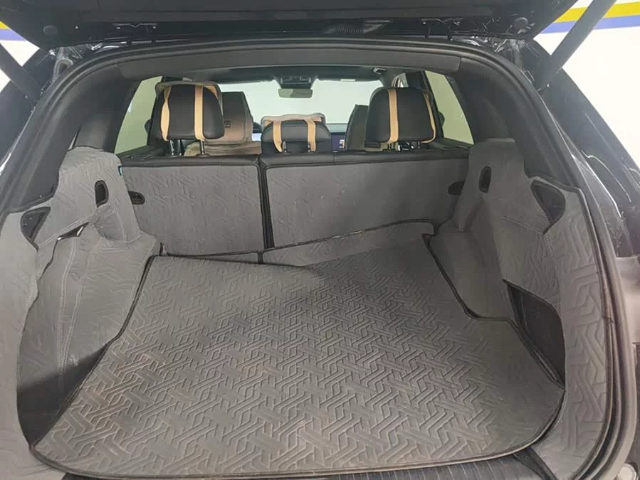 Geely Xingyue L