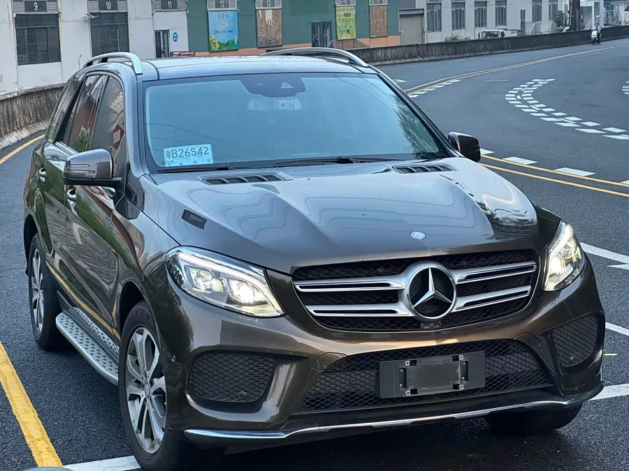 Mercedes Benz GLE (Imported)