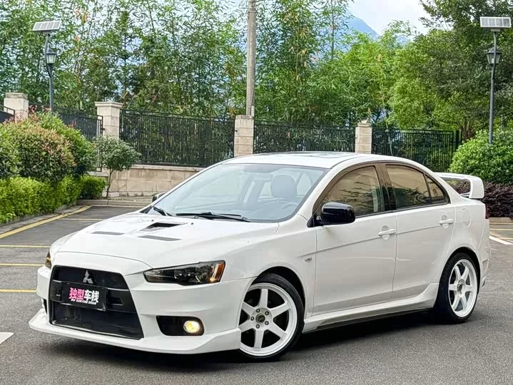 Mitsubishi Winged God