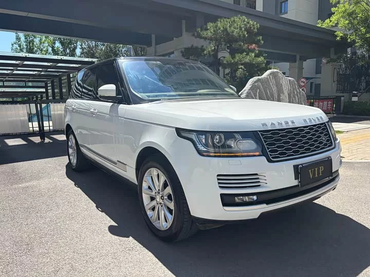 Land Rover range rover