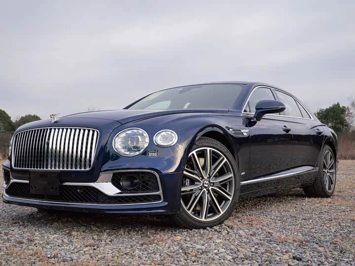 Bentley galloping