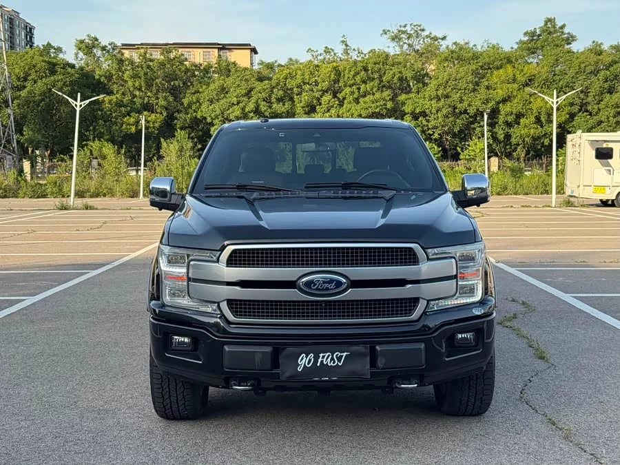 Ford F-150 Raptor