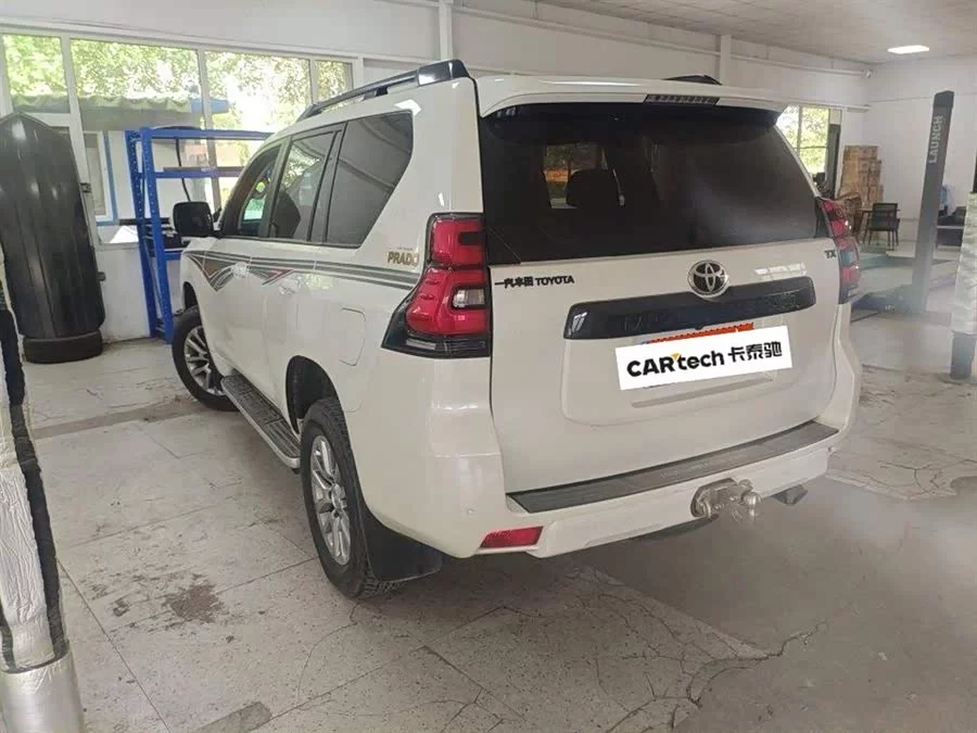 Toyota Prado