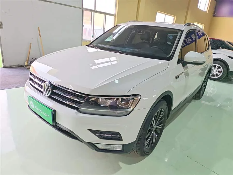 Volkswagen Tiguan L