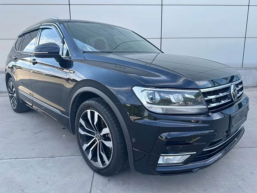 Volkswagen Tiguan L