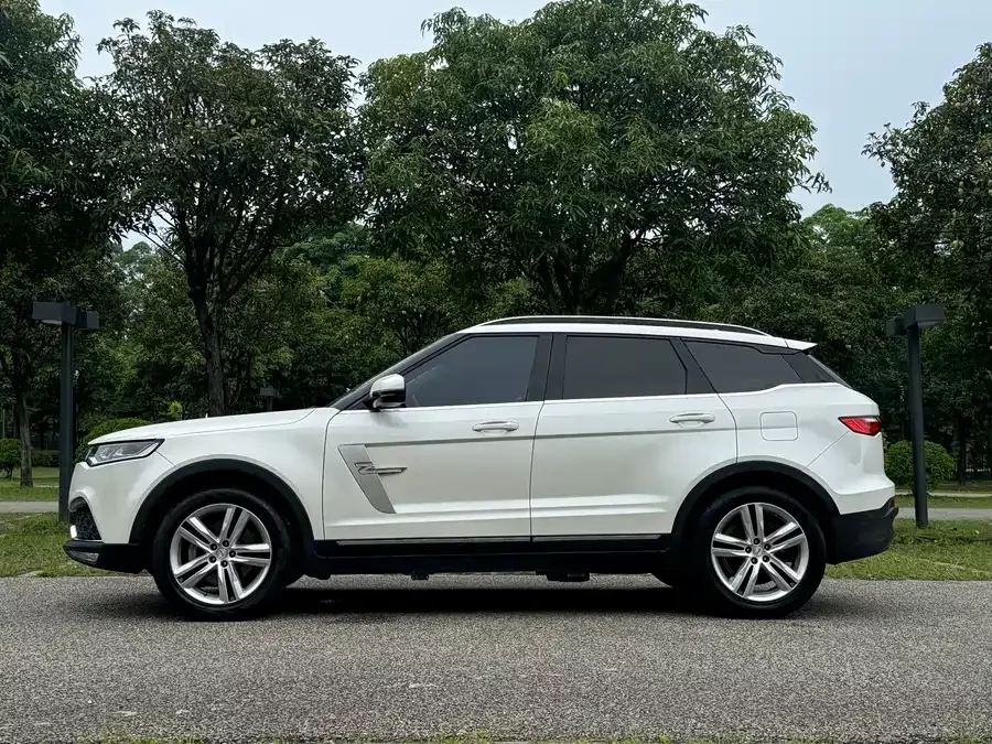 Zotye T700
