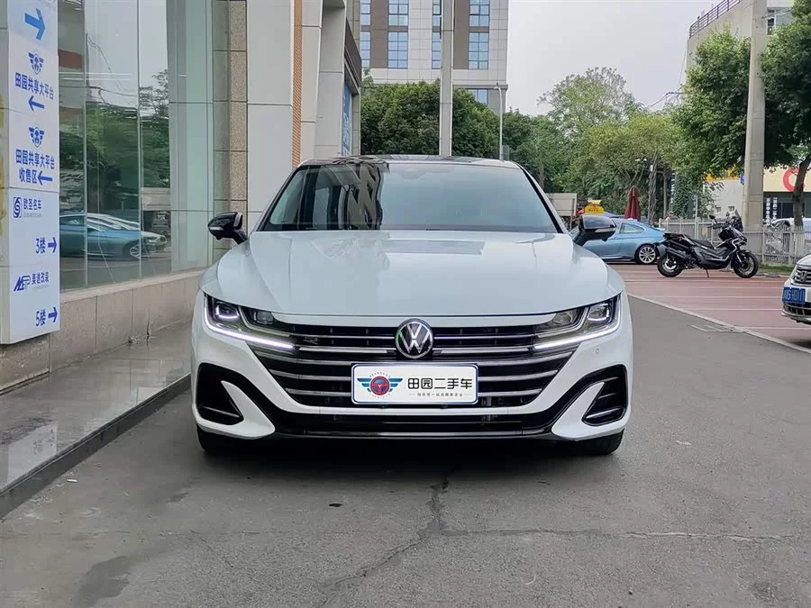 Volkswagen FAW- CC