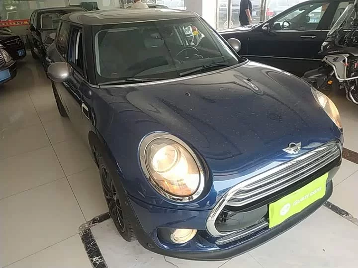 MINI CLUBMAN