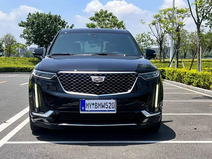 Cadillac XT6