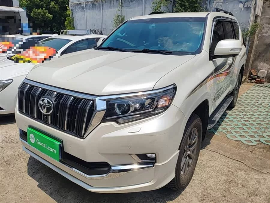 Toyota Prado