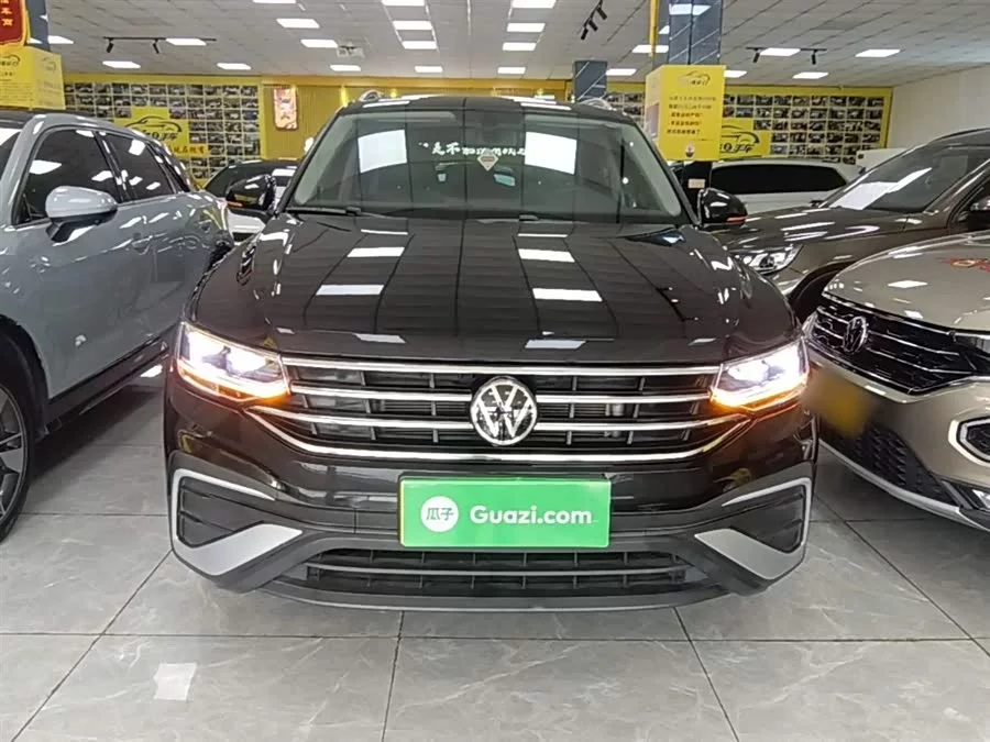 Volkswagen Tiguan L