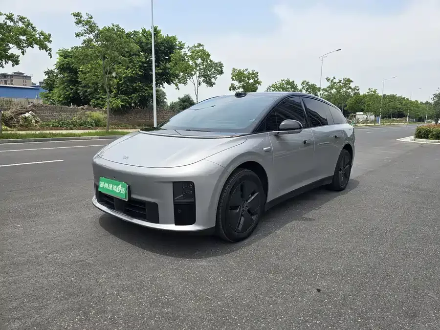 Li Auto i6