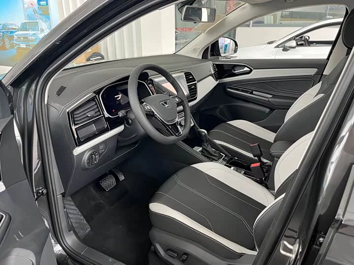 Jetta VS7