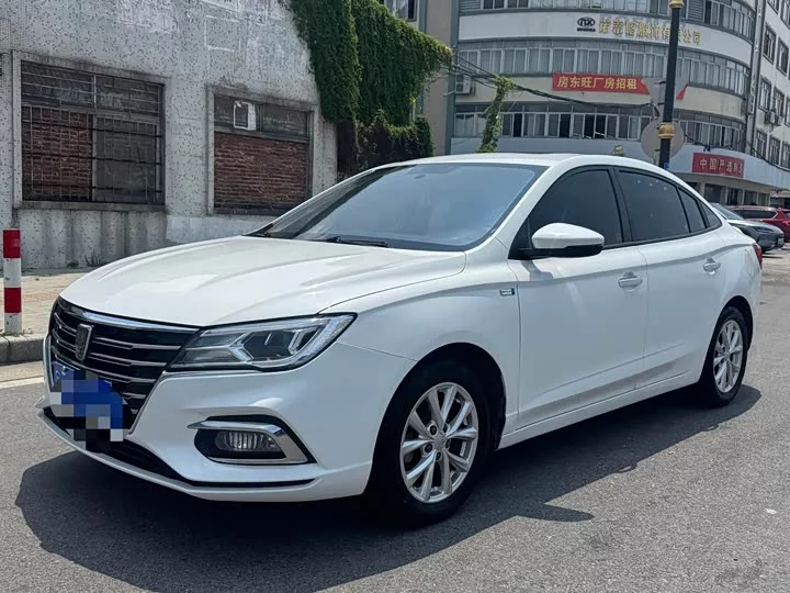 Roewe i5