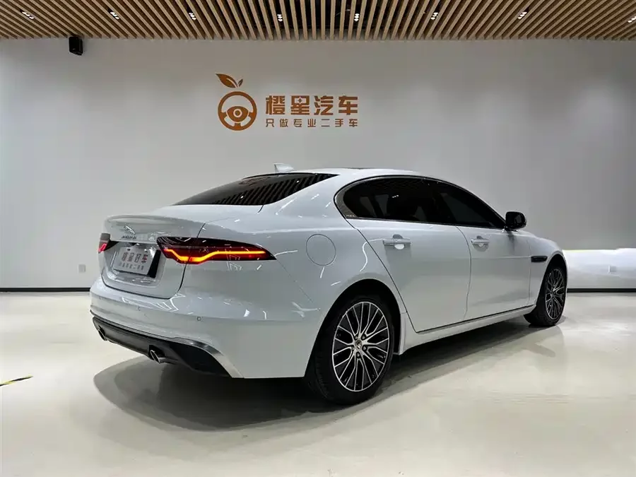 Jaguar XEL
