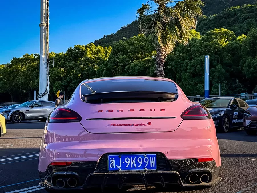 Porsche Panamera