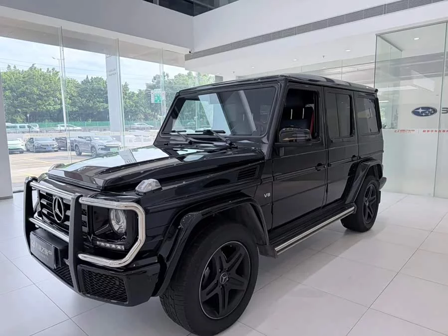Mercedes Benz G-rated
