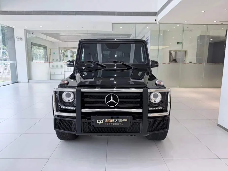 Mercedes Benz G-rated