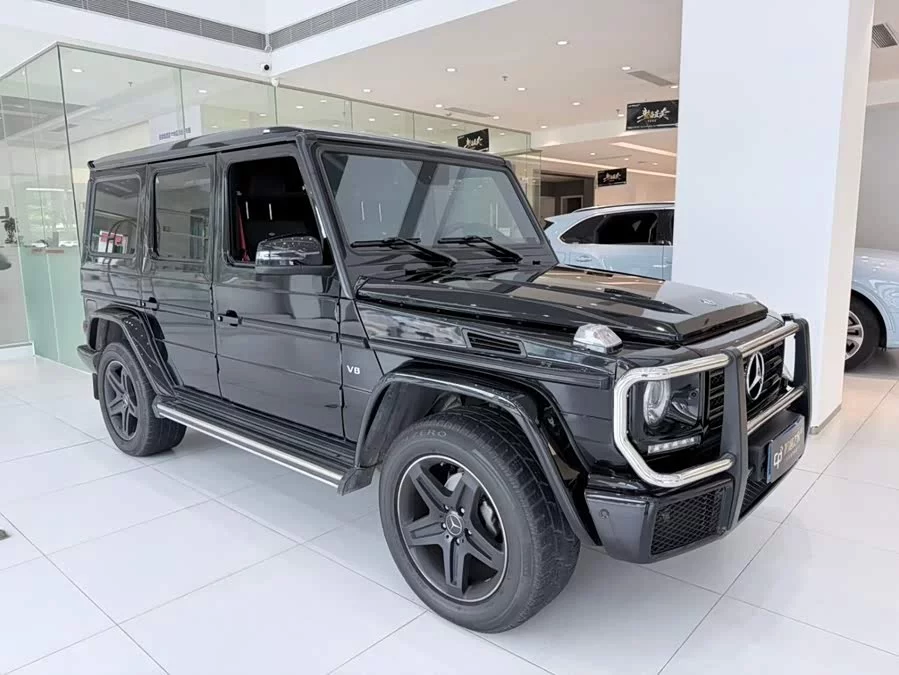 Mercedes Benz G-rated