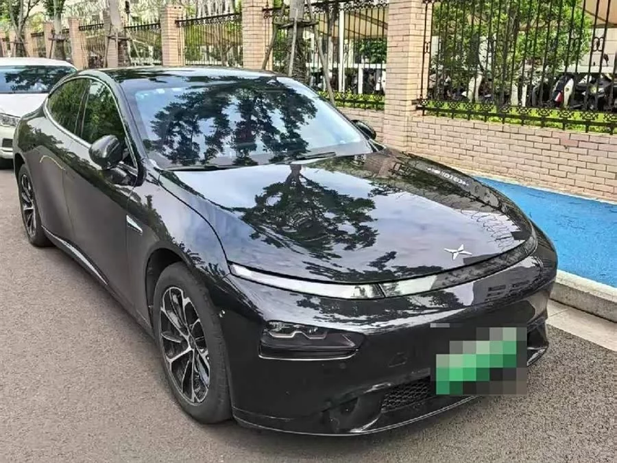 Xpeng P7