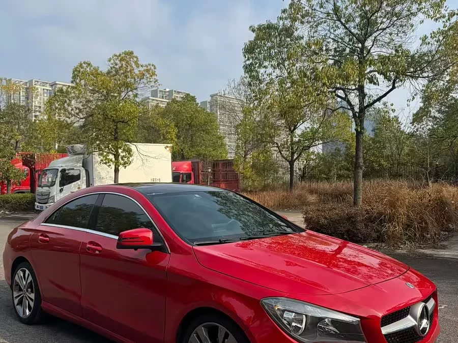 Mercedes-Benz CLA