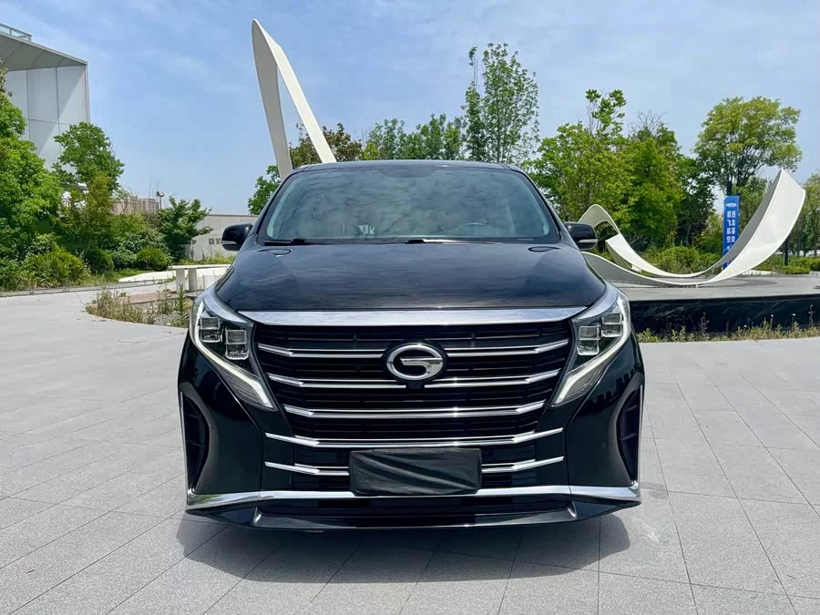 GAC Trumpchi M8