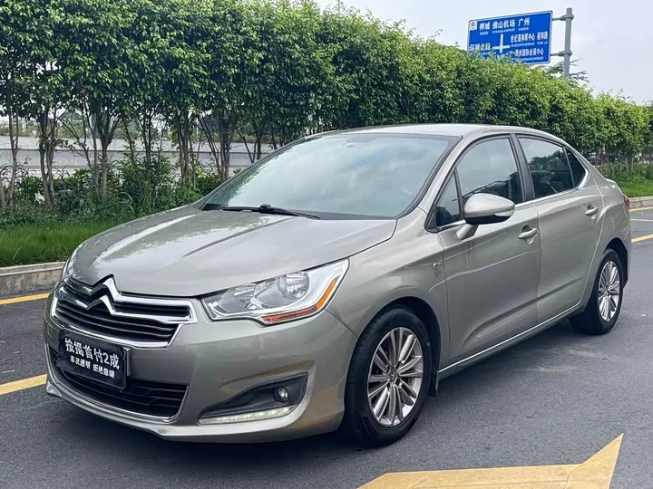 Citroën C4L