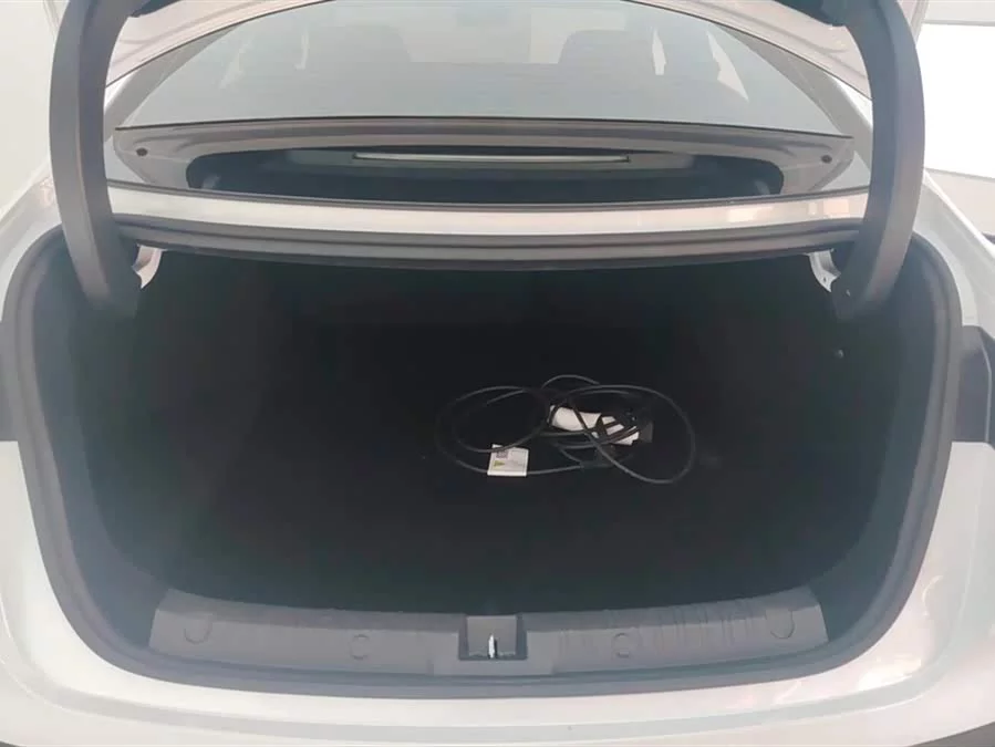 BYD Qin L