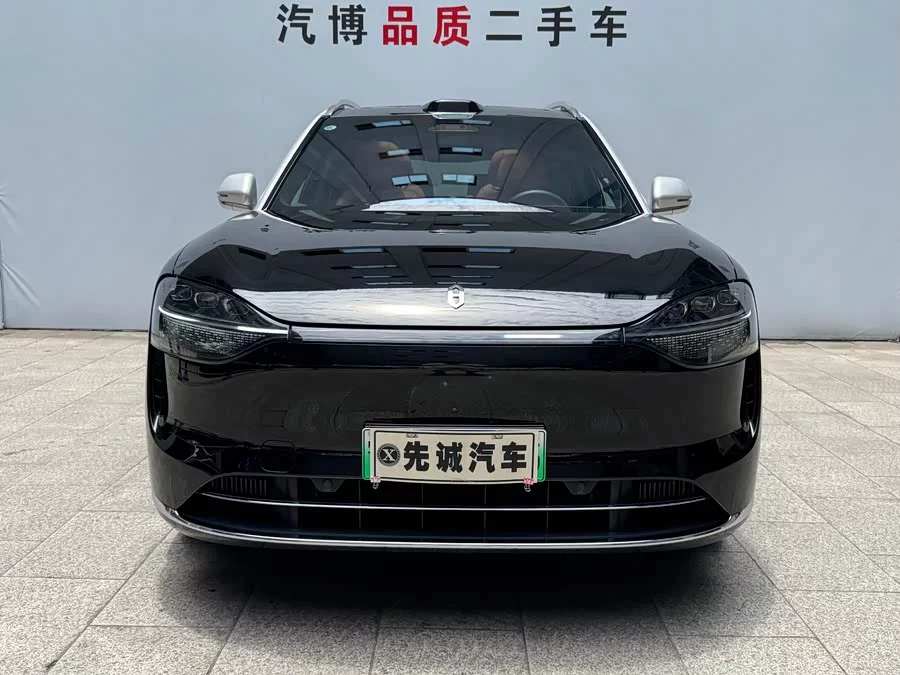 AITO Wenjie M9