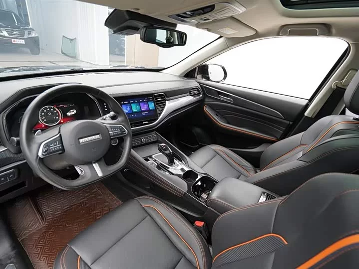 Haval F7