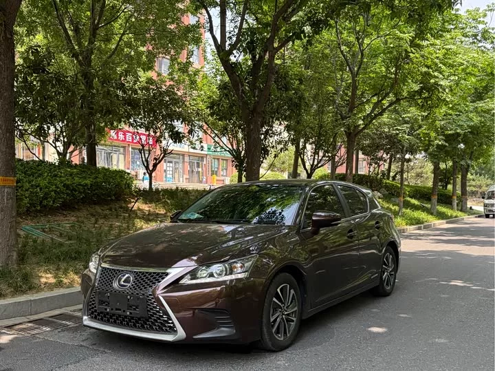 Lexus CT