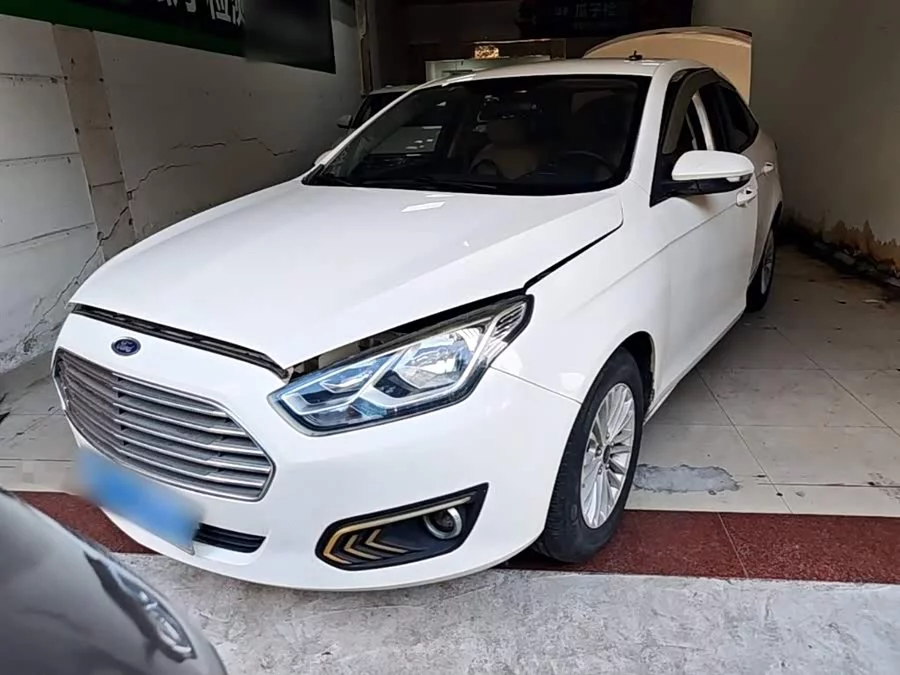Ford Escort