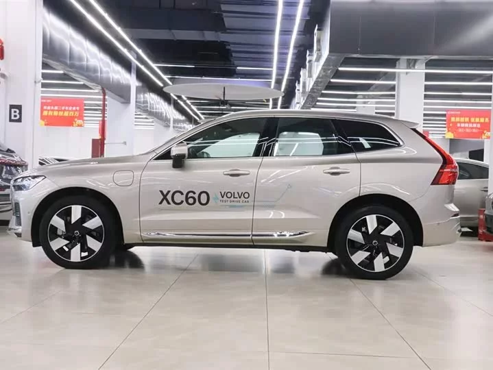 Volvo XC60 Plug-in Hybrid