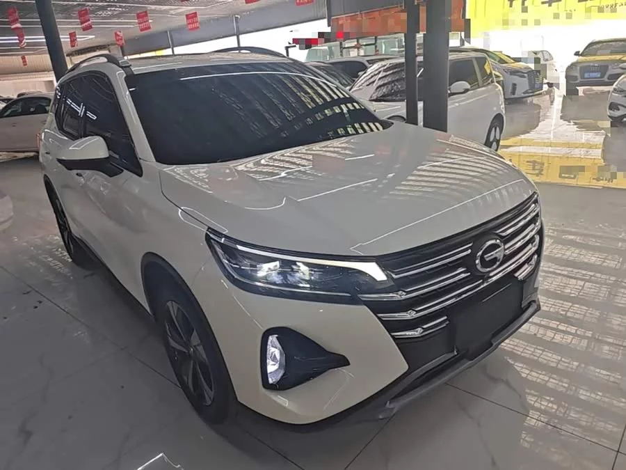 GAC Trumpchi GS4