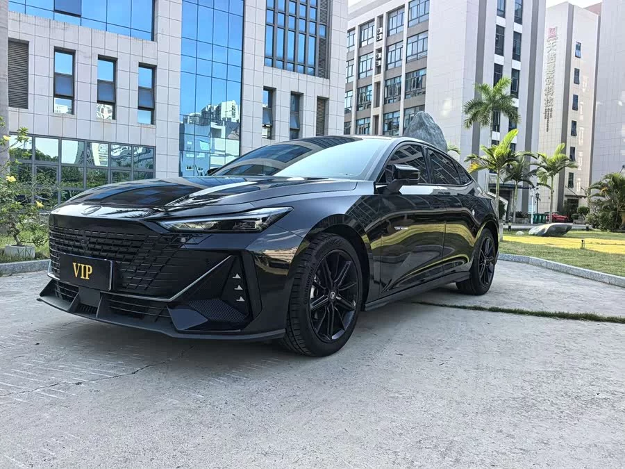 Changan UNI-V