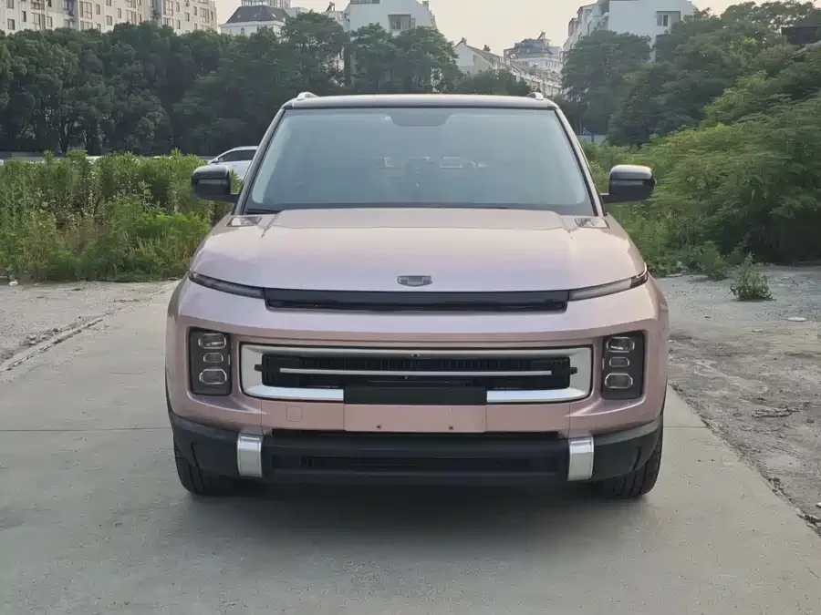 Geely ICON