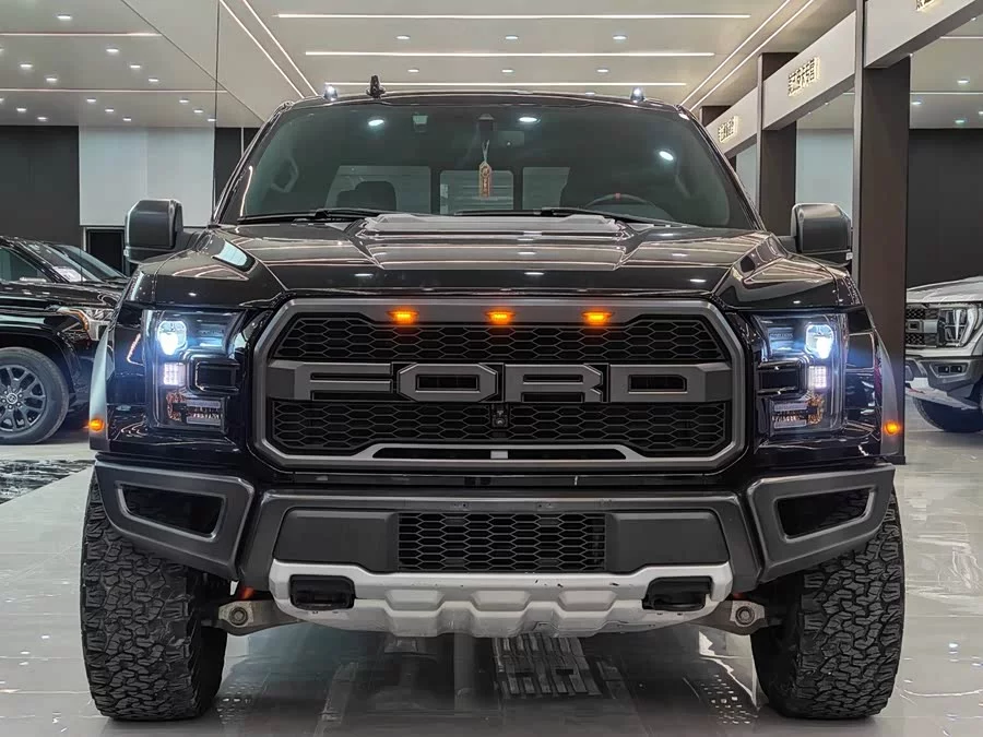 Ford F-150 Raptor