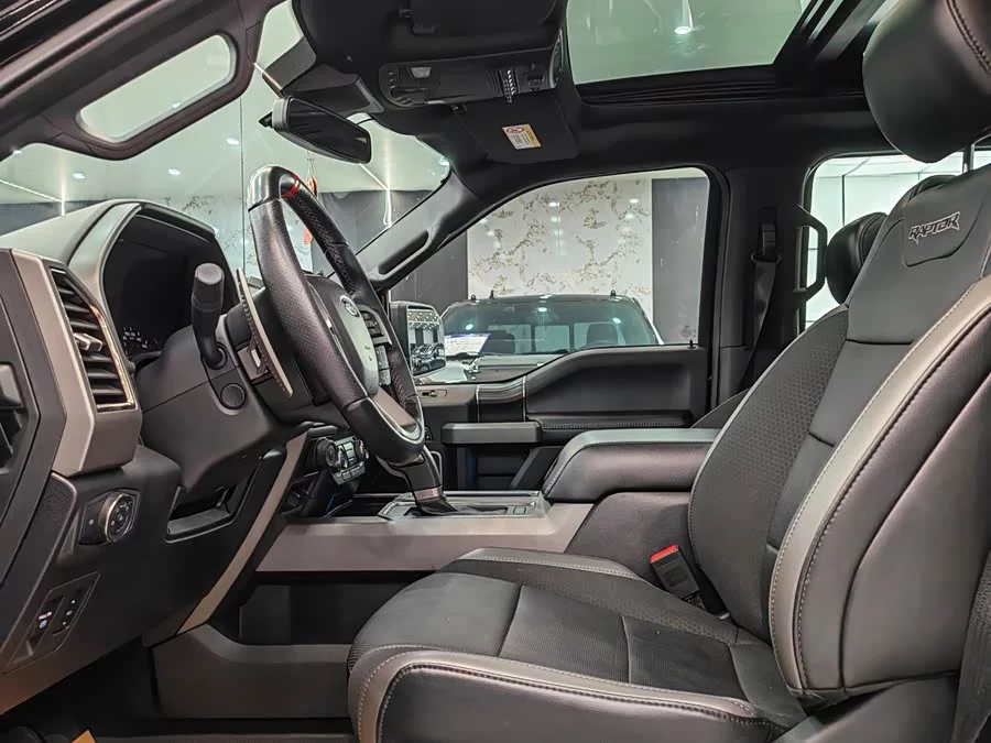 Ford F-150 Raptor