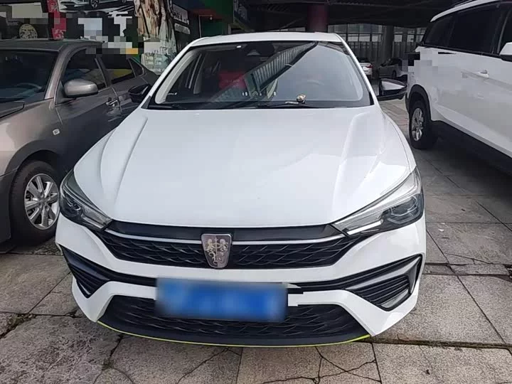 Roewe i5