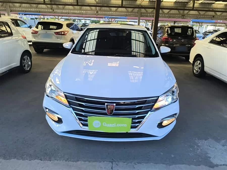 Roewe i5